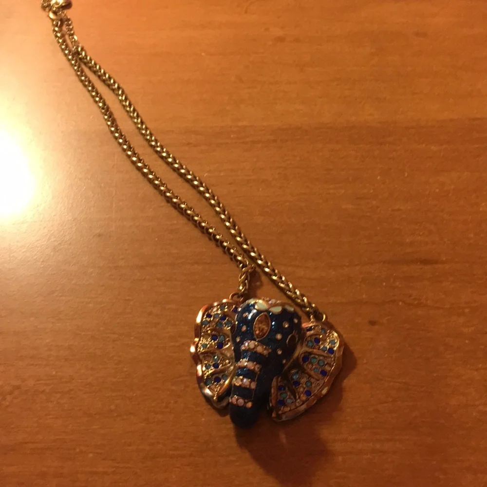 Betsey Johnson Blue and Gold Elephant Necklace - Picture 3 of 4